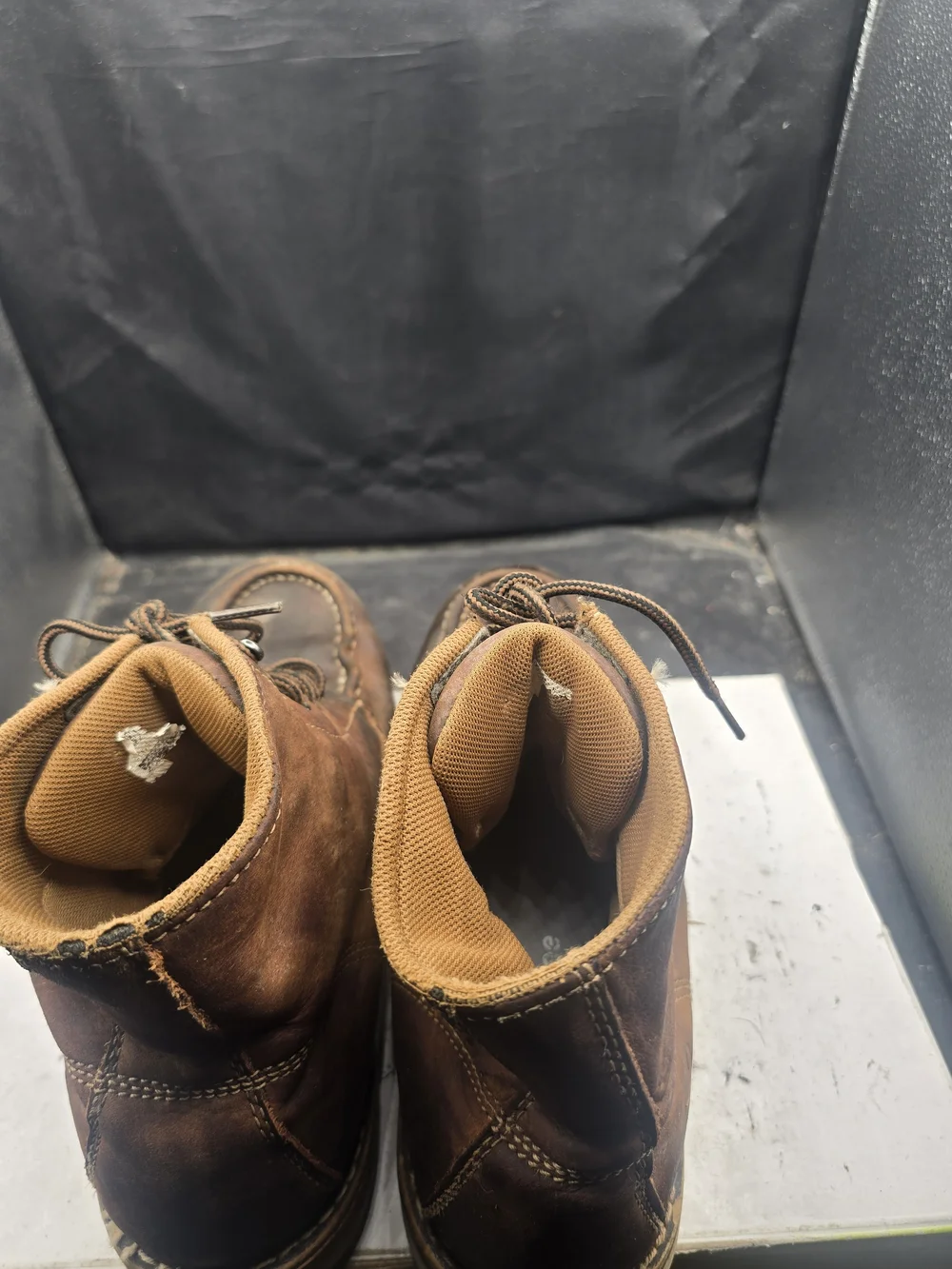 Carhartt Brown Leather Moc Toe Work Boots with Tan Lining
